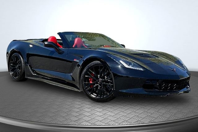Used 2015 Chevrolet Corvette Z06 w/ 3LZ Preferred Equipment Group image 3
