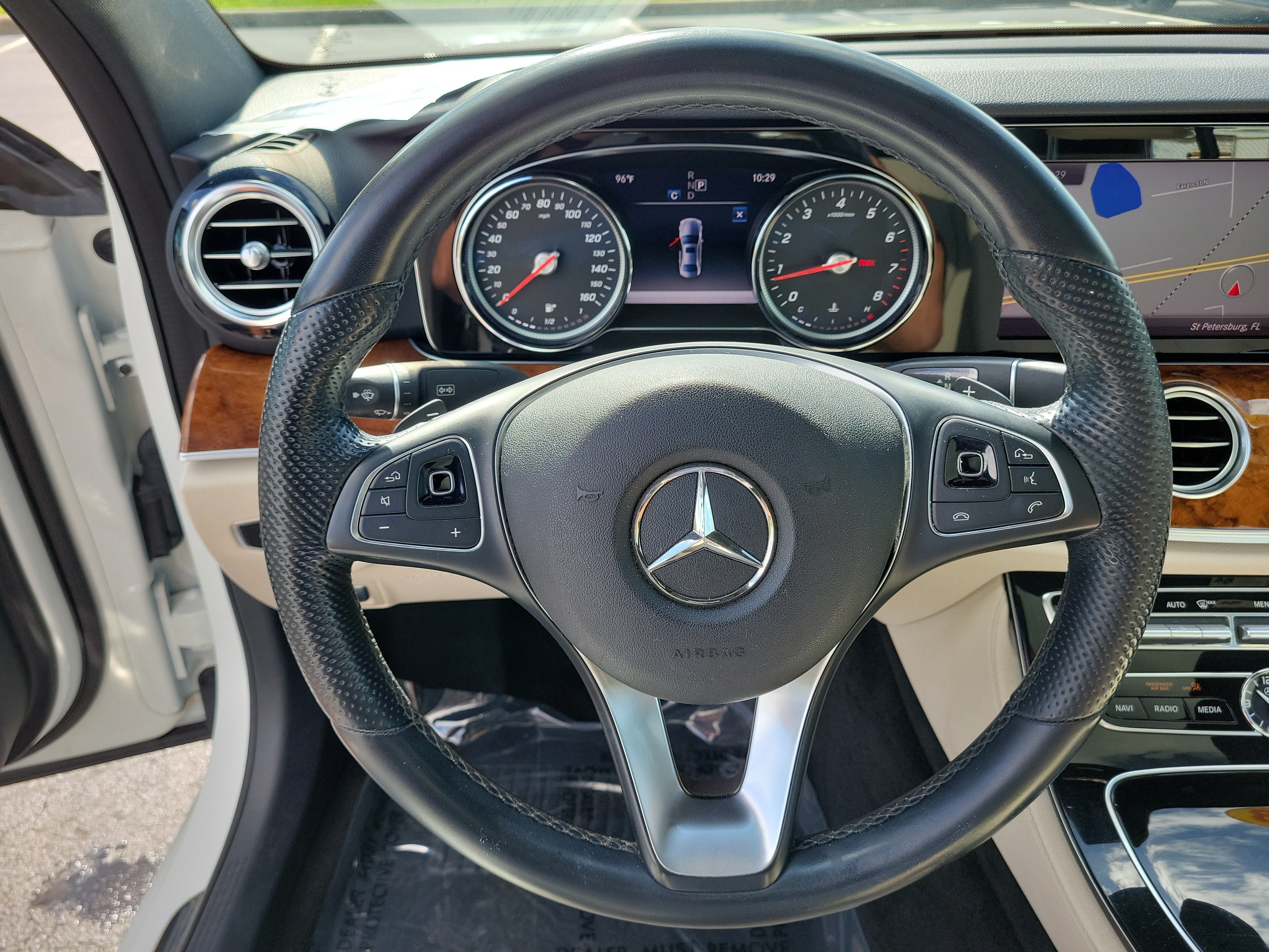 Used 2018 Mercedes-Benz E 300 image 28