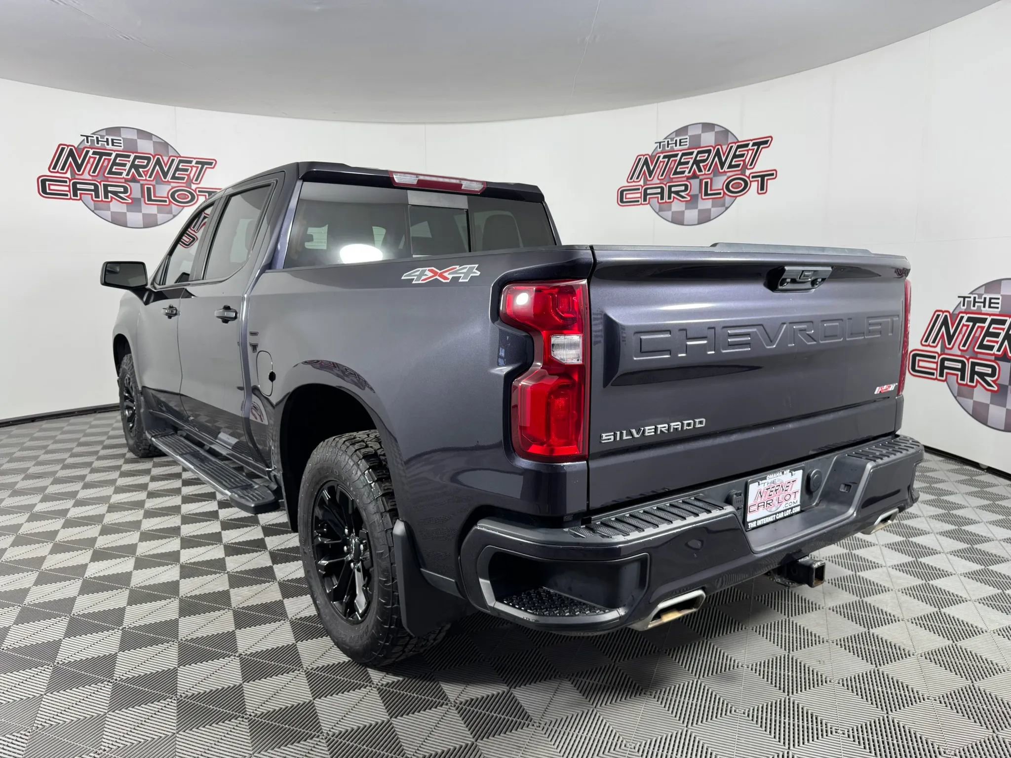 Used 2022 Chevrolet Silverado 1500 RST w/ Convenience Package II AWD/4WD image 5