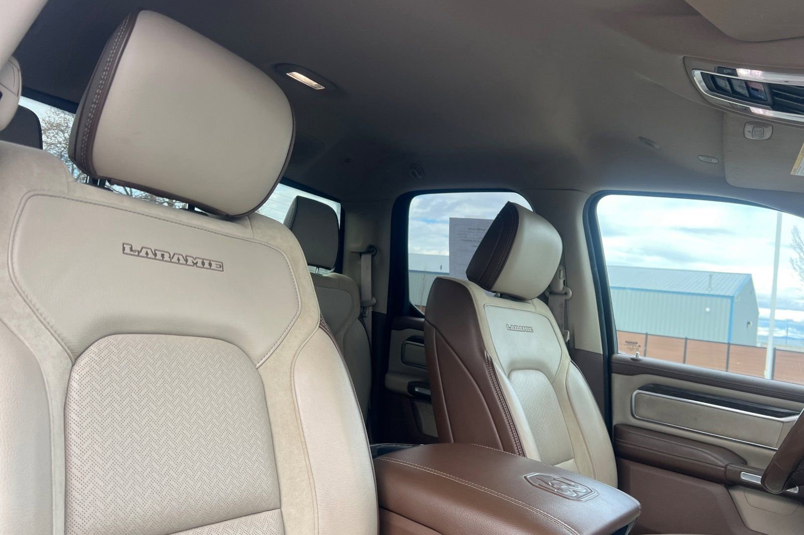 Used 2019 RAM 1500 Laramie image 13