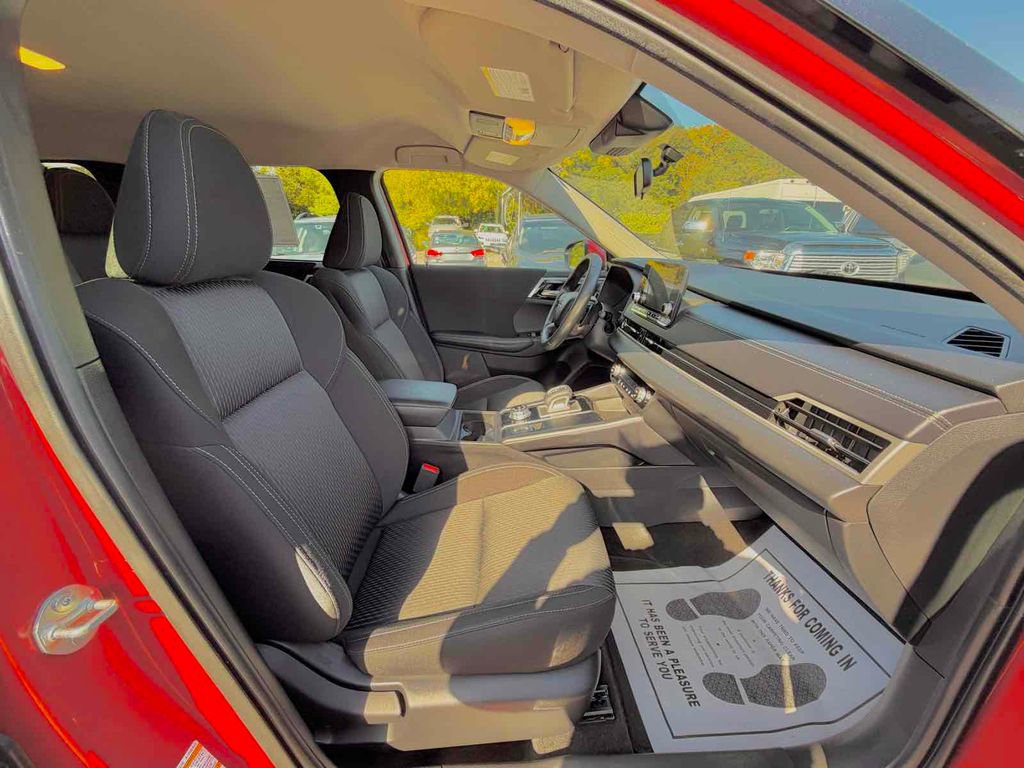 Used 2022 Mitsubishi Outlander ES image 13