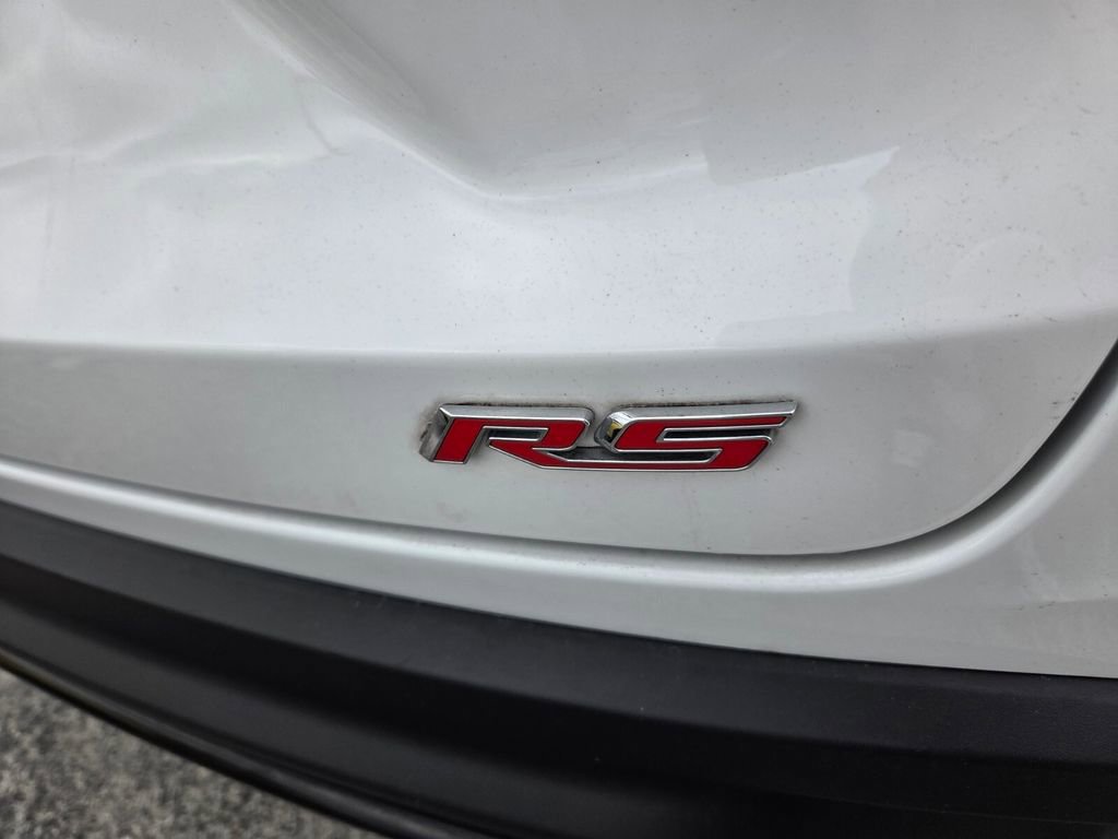 Certified 2024 Chevrolet Trax RS w/ Driver Confidence Package FWD image 13