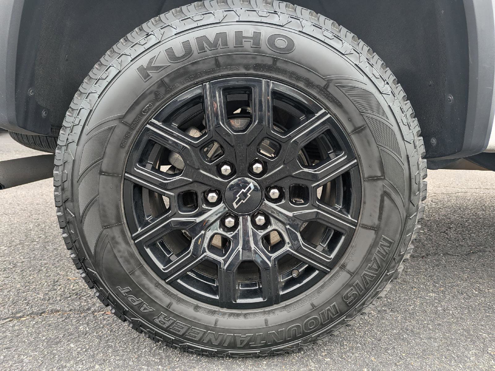 Certified 2023 Chevrolet Colorado Trail Boss w/ Advanced Trailering Package image 12