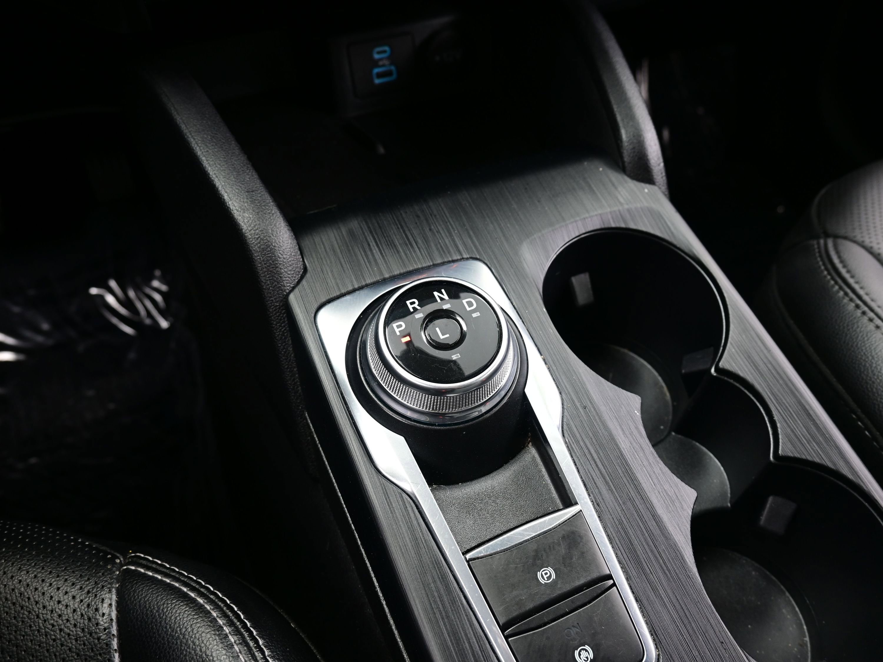 Used 2022 Ford Escape SEL w/ Technology Package image 23