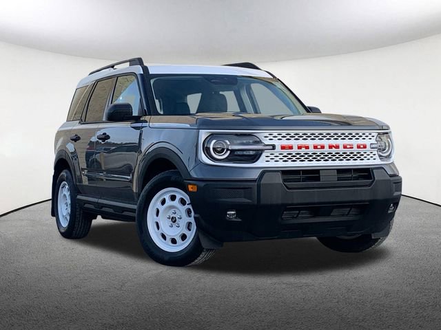 Used 2025 Ford Bronco Sport Heritage w/ Convenience Package image 2