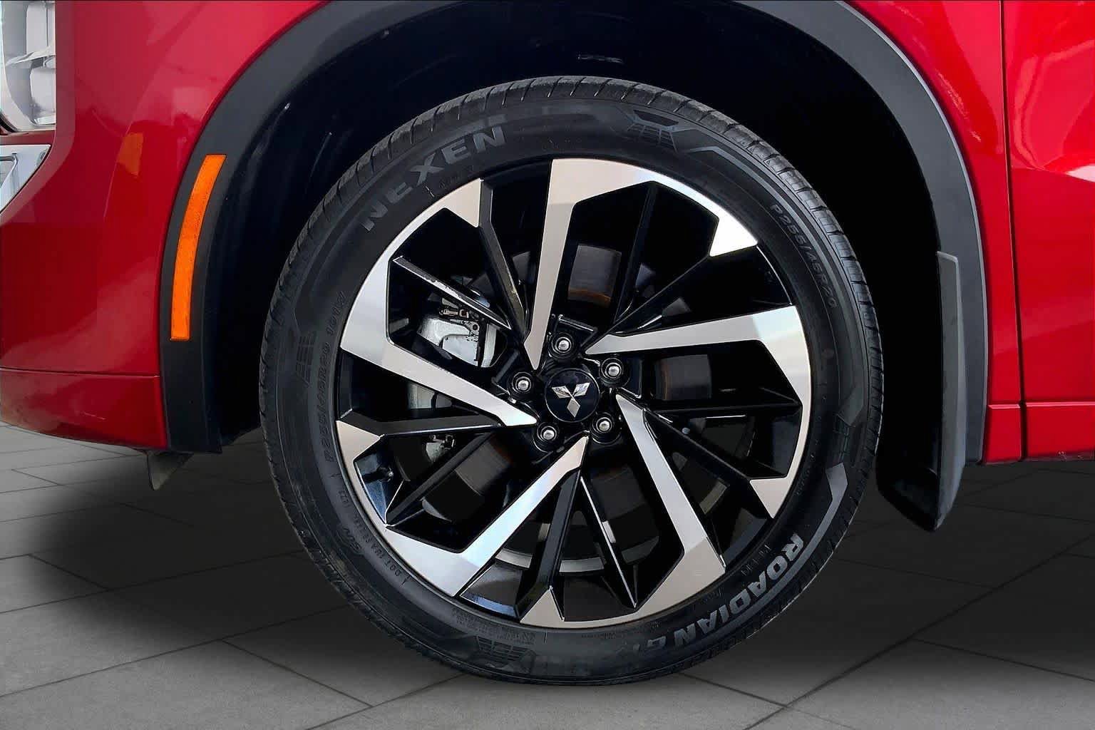 Used 2022 Mitsubishi Outlander SEL FWD image 11