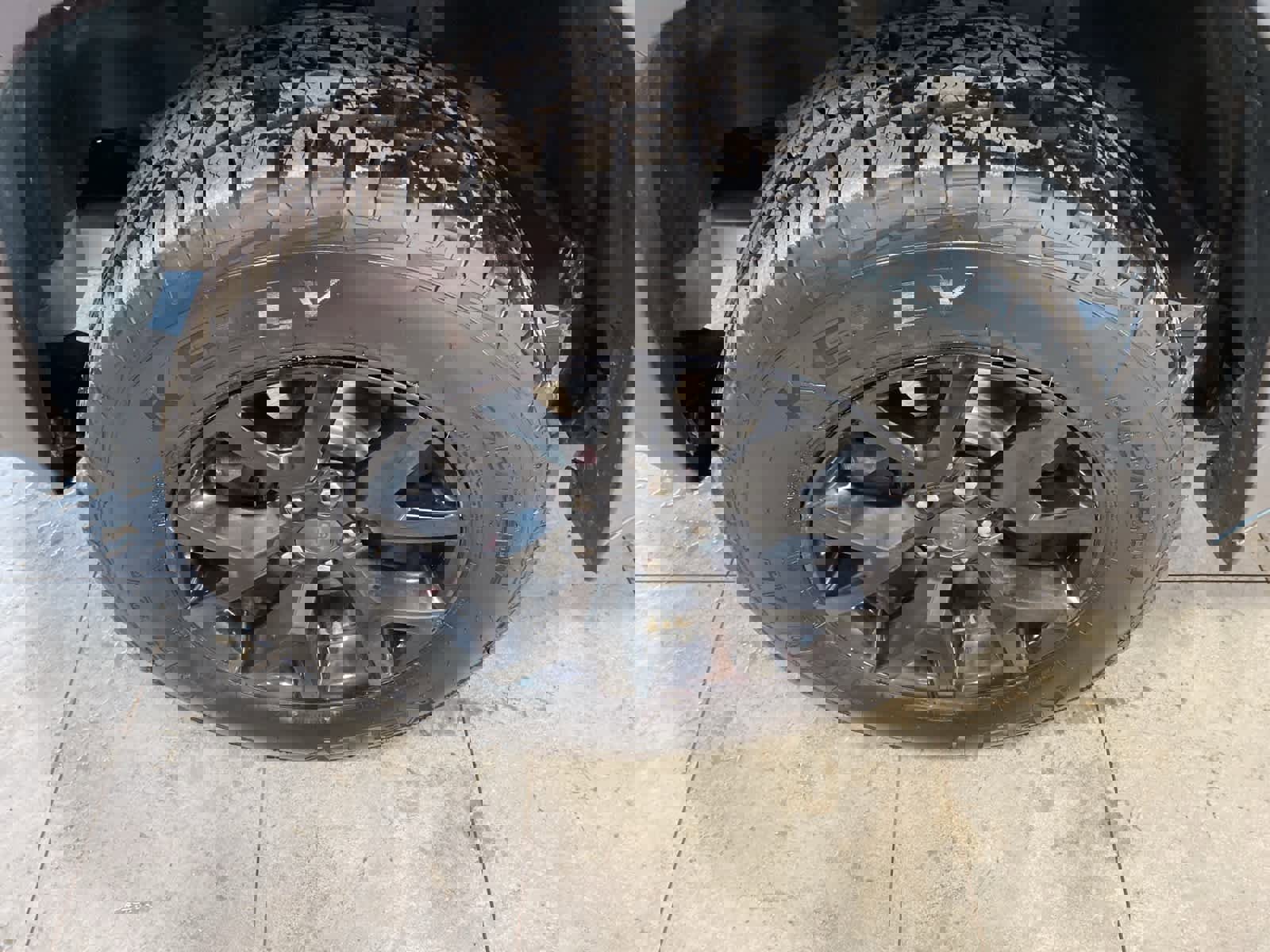 Used 2020 Jeep Cherokee Trailhawk w/ Cold Weather Group image 9