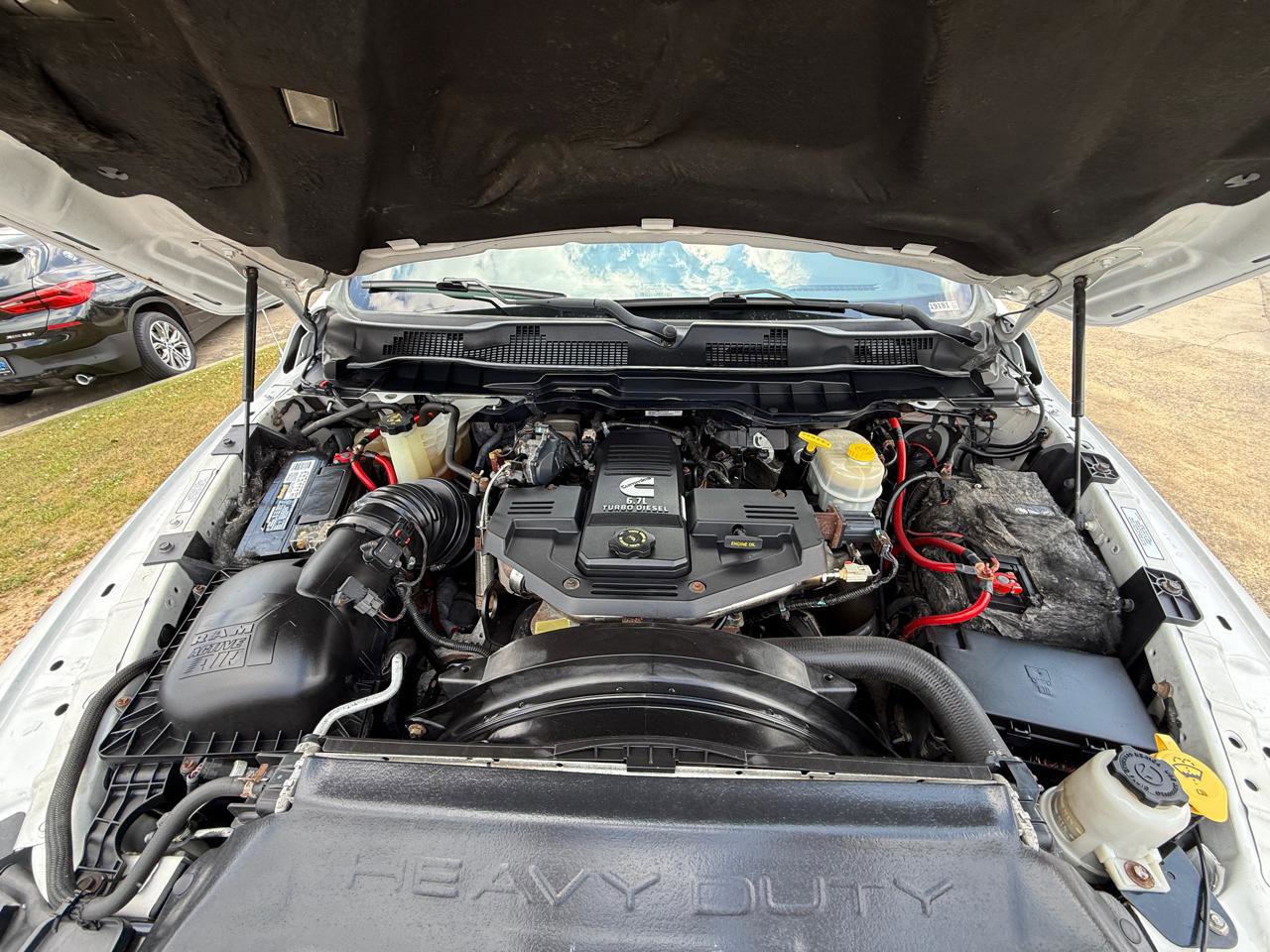 Used 2016 RAM 3500 Laramie RWD image 33