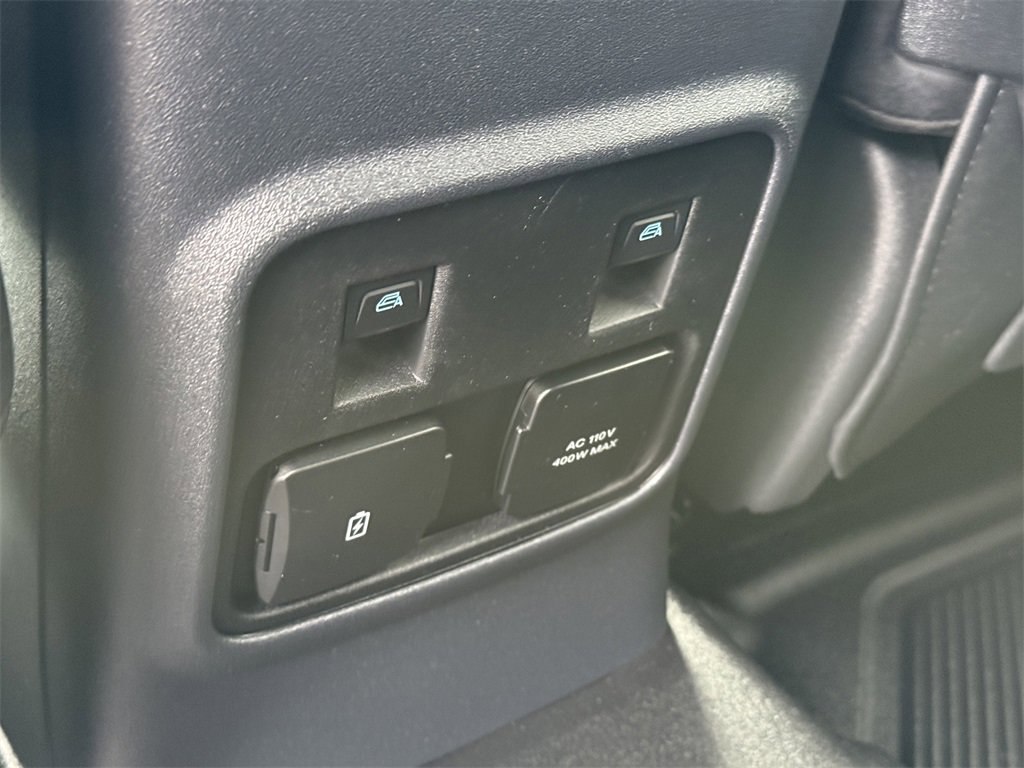 Used 2024 Ford Bronco Big Bend image 28