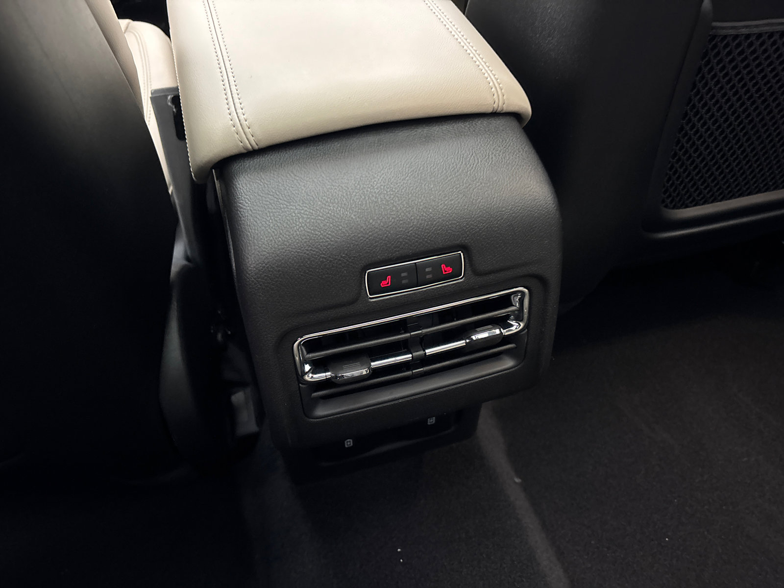 New 2026 Lincoln Corsair Grand Touring image 33