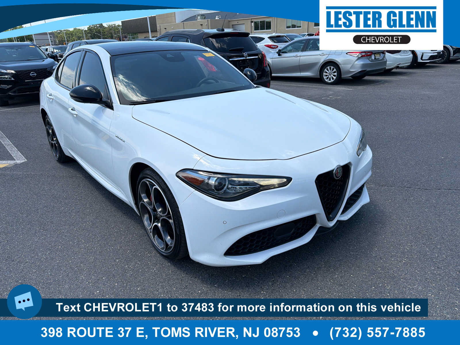Used 2023 Alfa Romeo Giulia Veloce AWD/4WD image 1