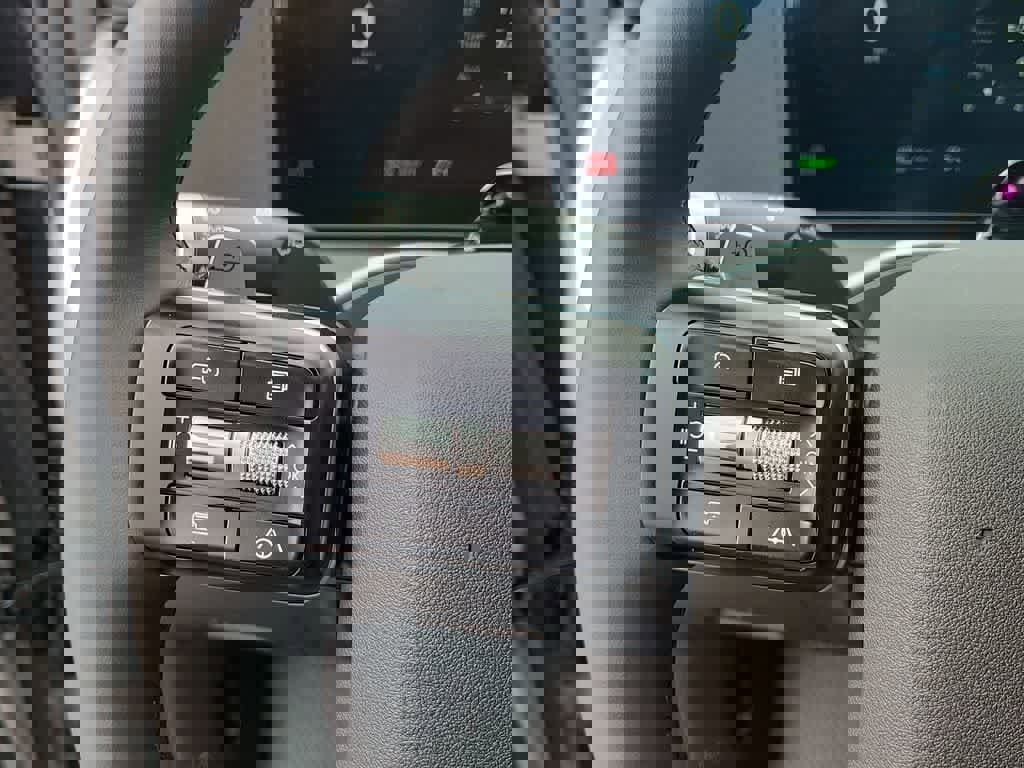 New 2026 Hyundai Ioniq 9 SE image 18