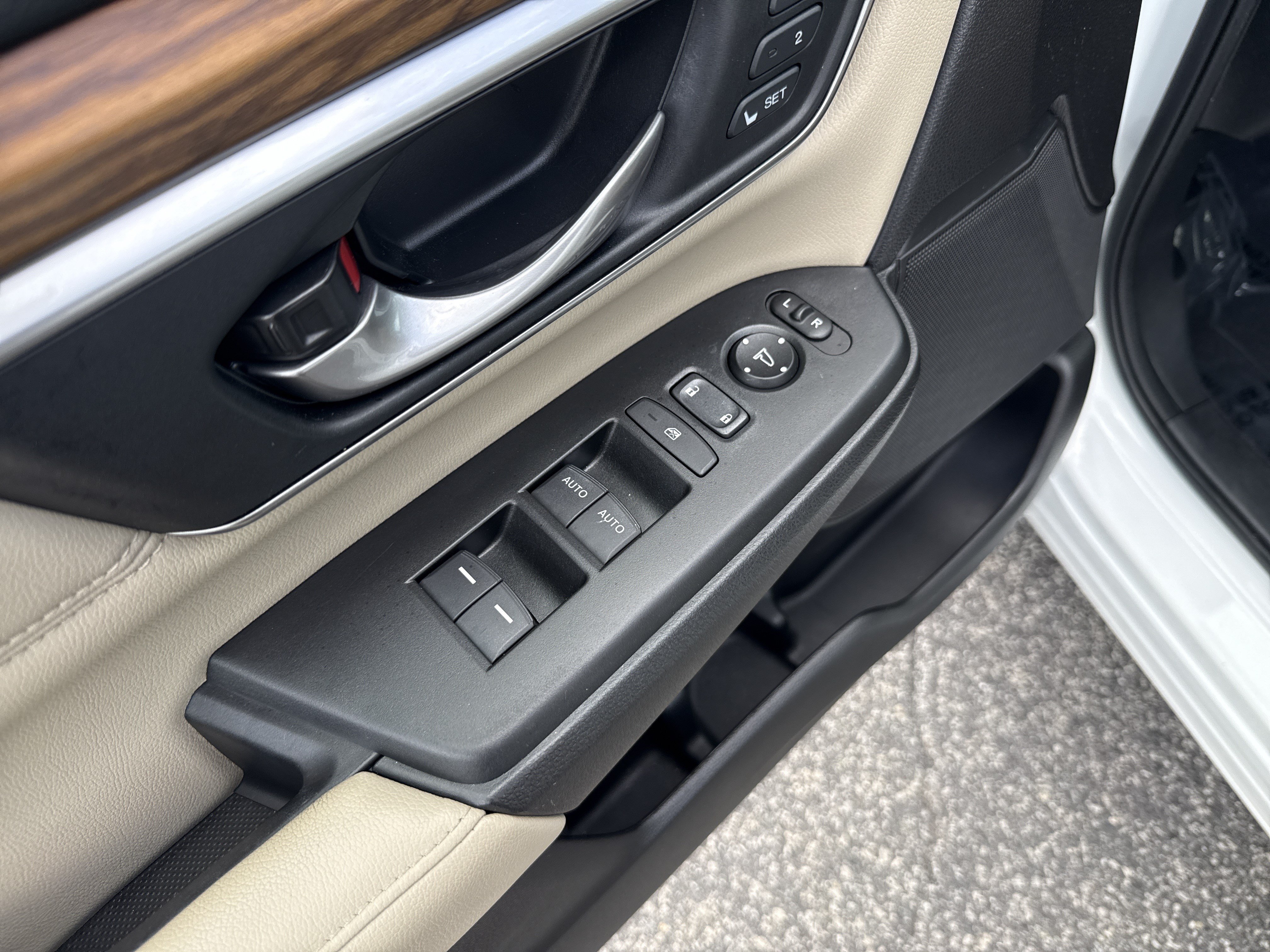 Certified 2019 Honda CR-V Touring image 19