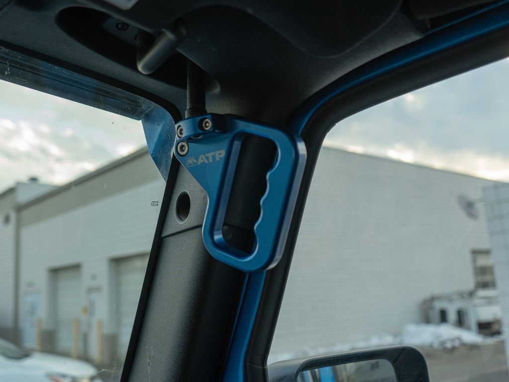 Used 2016 Jeep Wrangler Unlimited Sahara w/ Dual Top Group image 23