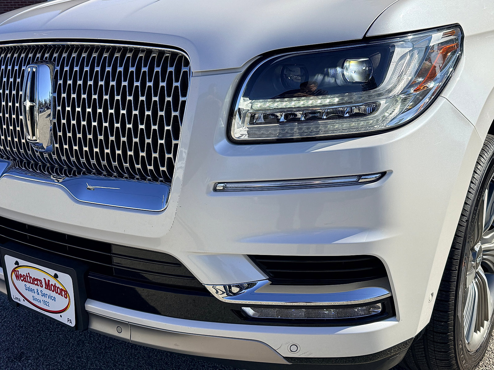 Used 2018 Lincoln Navigator L Reserve w/ Technology Package image 11
