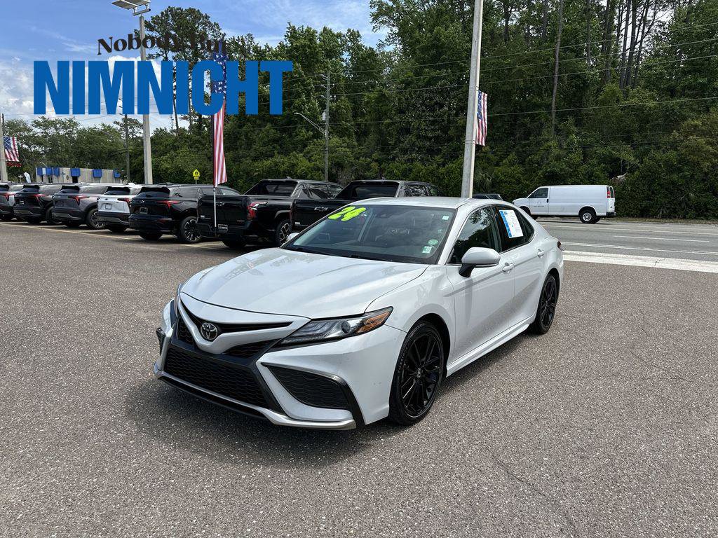 Used 2024 Toyota Camry XSE FWD image 1
