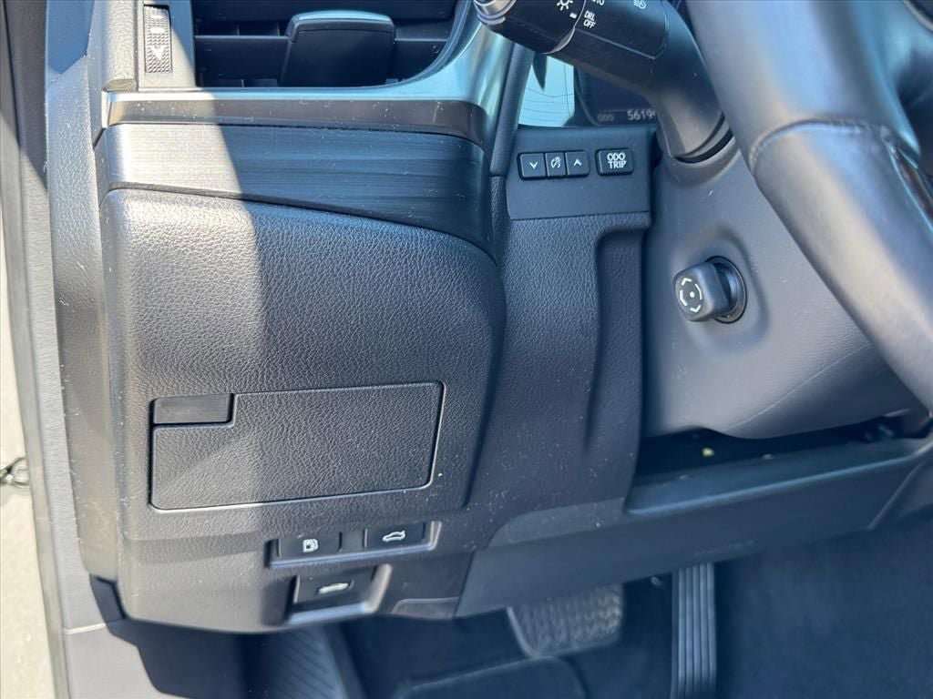 Used 2021 Lexus ES 300h w/ Premium Package FWD image 19