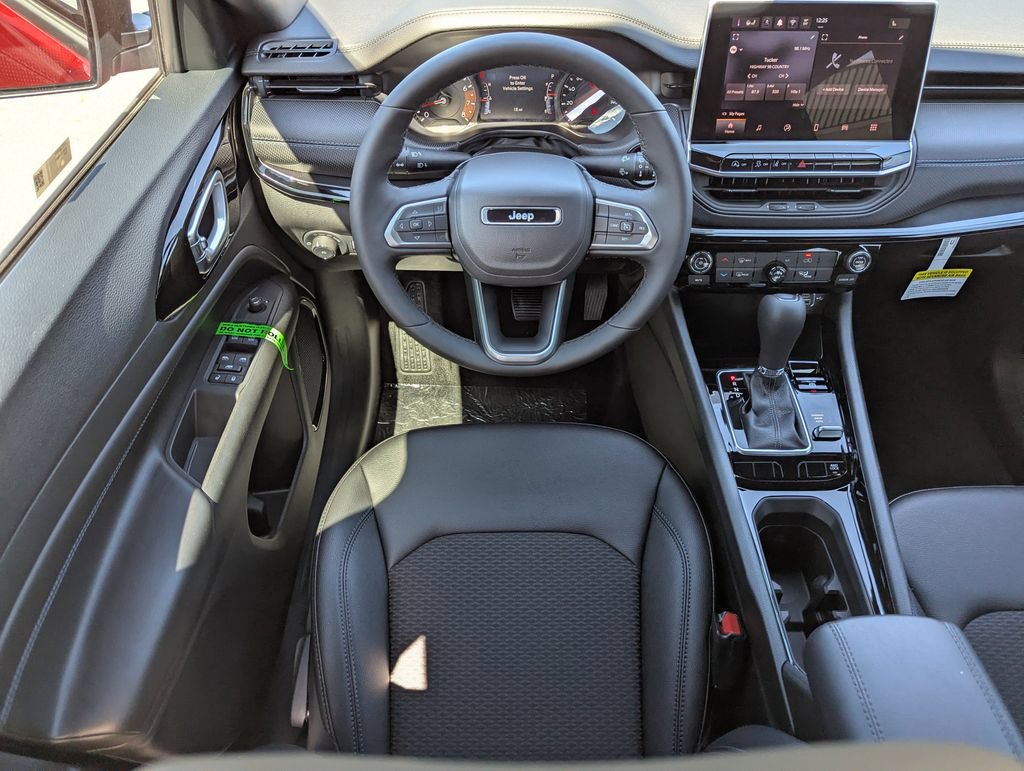 New 2026 Jeep Compass Latitude AWD/4WD image 14