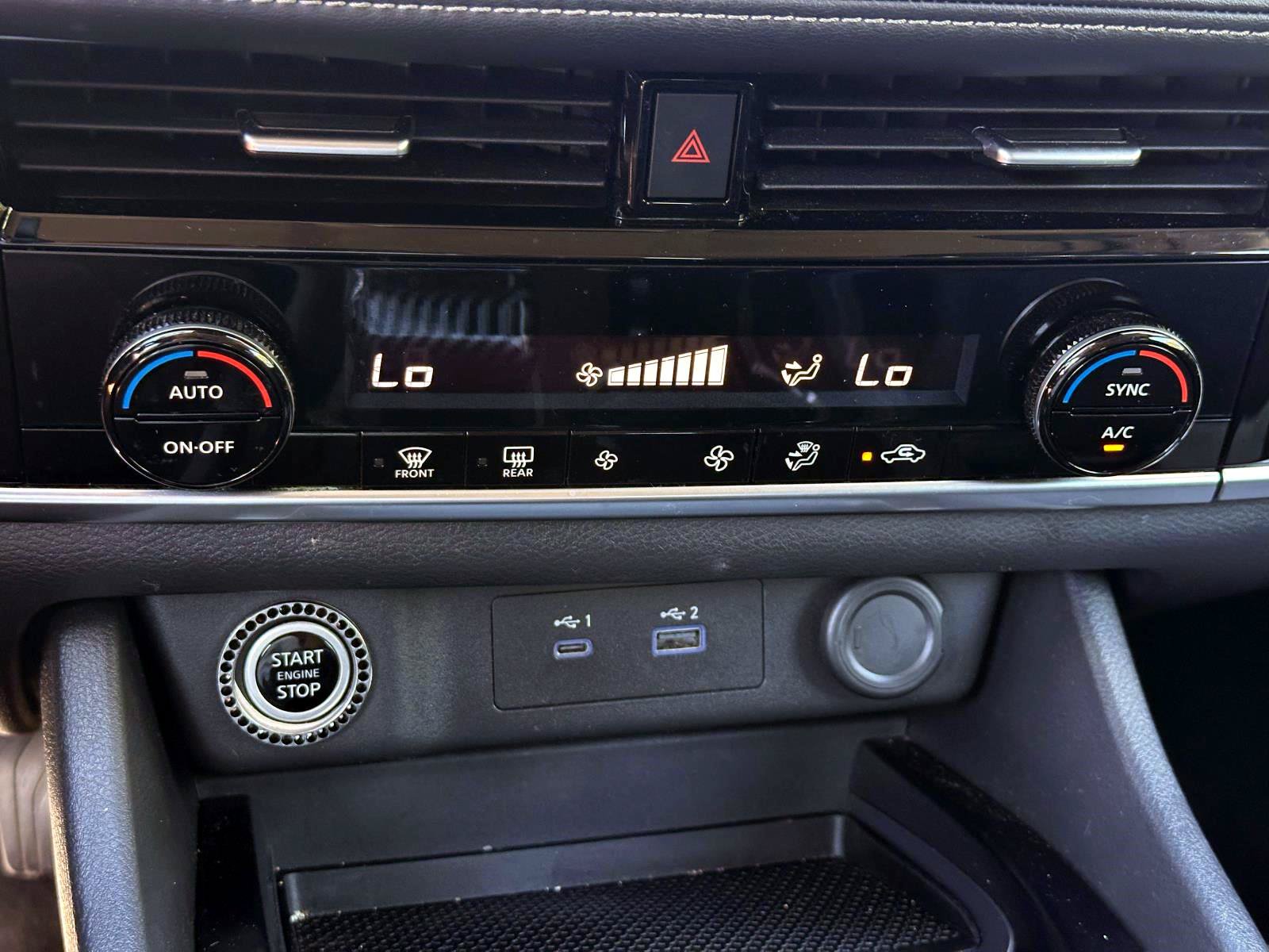 Certified 2022 Nissan Rogue SV AWD/4WD image 22