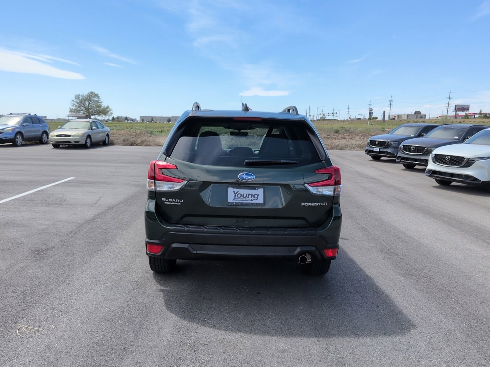 Used 2023 Subaru Forester Limited AWD/4WD image 6