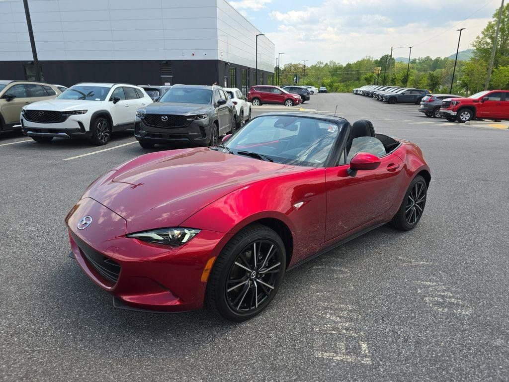 New 2026 MAZDA MX-5 Miata Grand Touring RWD image 7