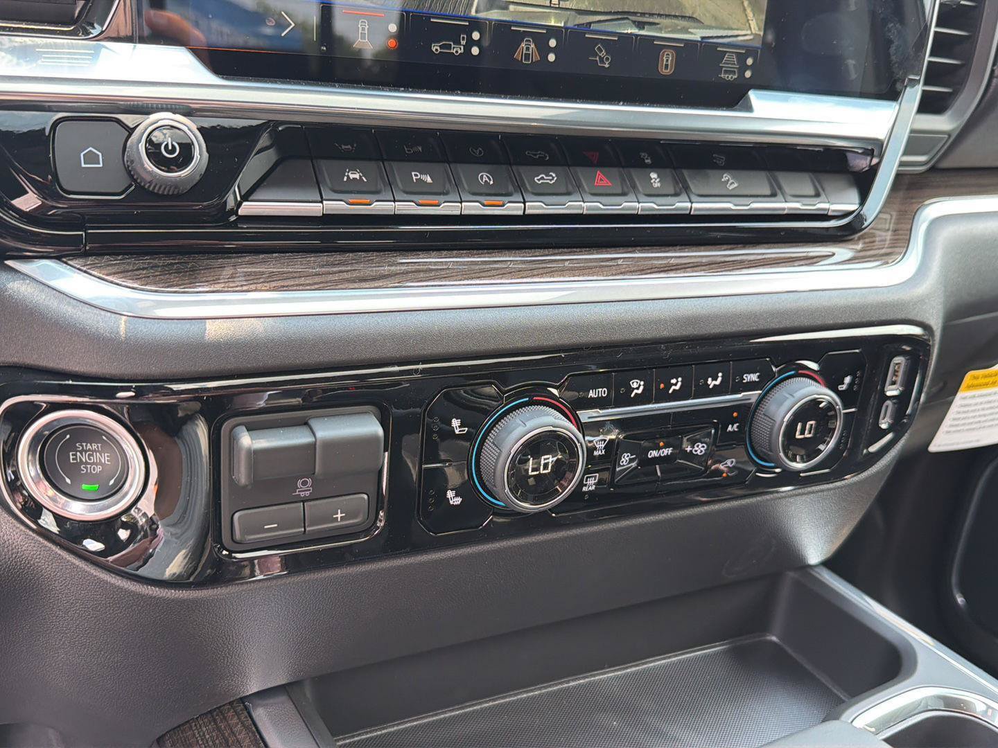 New 2026 Chevrolet Silverado 1500 LT Trail Boss w/ LT Trail Boss Premium Package AWD/4WD image 27