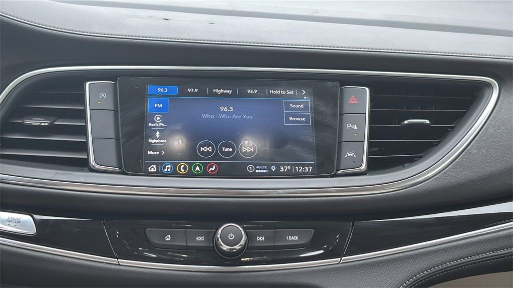 Used 2023 Buick Enclave Avenir FWD image 22