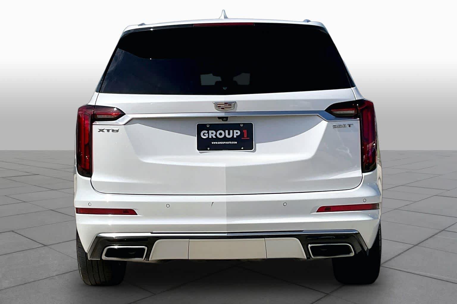 Used 2024 Cadillac XT6 Luxury FWD image 5