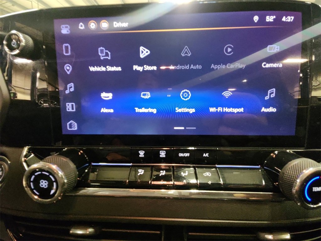 Certified 2025 Chevrolet Colorado W/T w/ Advanced Trailering Package image 17