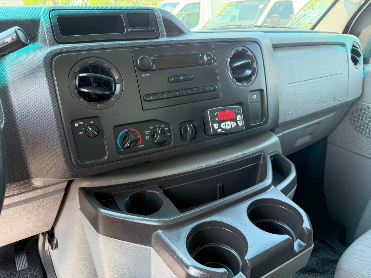 Used 2015 Ford E-350 and Econoline 350 Super Duty w/ Power Windows & Locks Group RWD image 16
