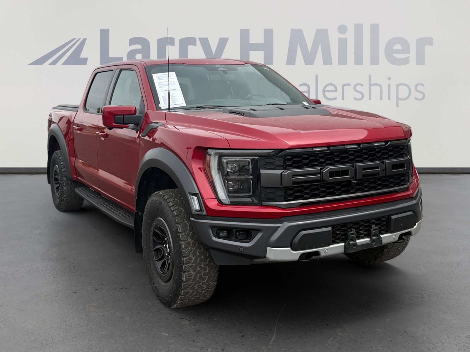 Used 2022 Ford F150 Raptor w/ Equipment Group 801A High AWD/4WD image 7