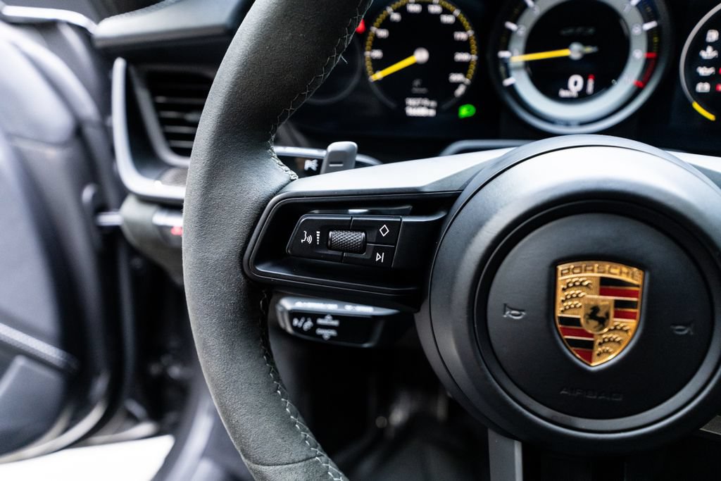Used 2022 Porsche 911 GT3 RWD image 40