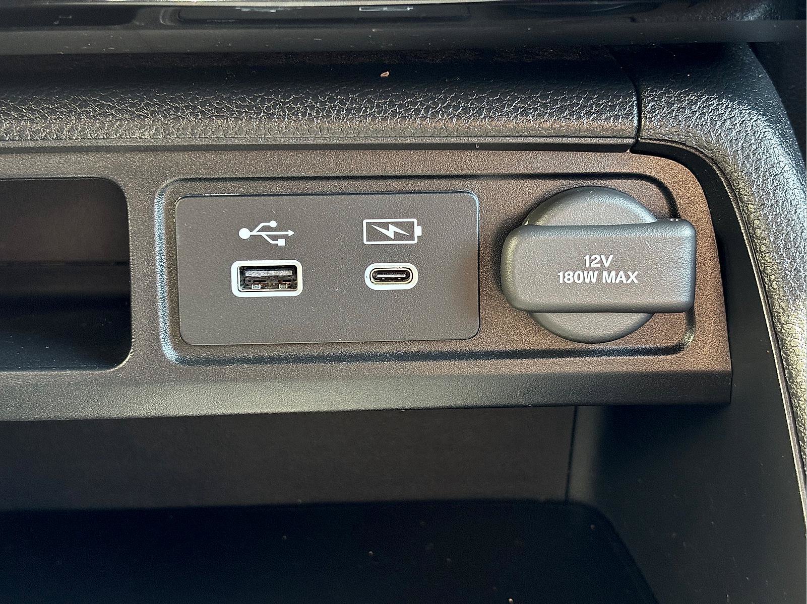 Certified 2023 Honda Pilot Sport image 24