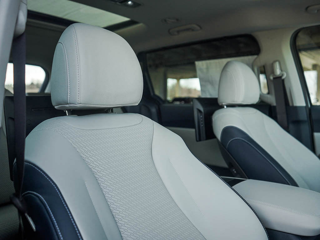 New 2026 Kia Carnival SX Prestige FWD image 12