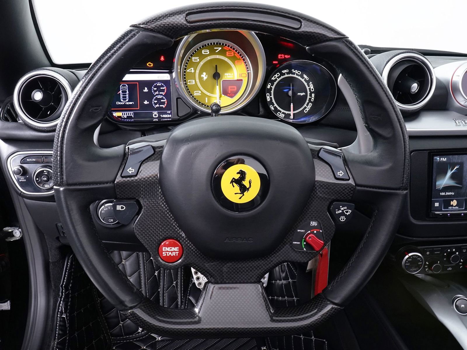 Used 2016 Ferrari California T image 23