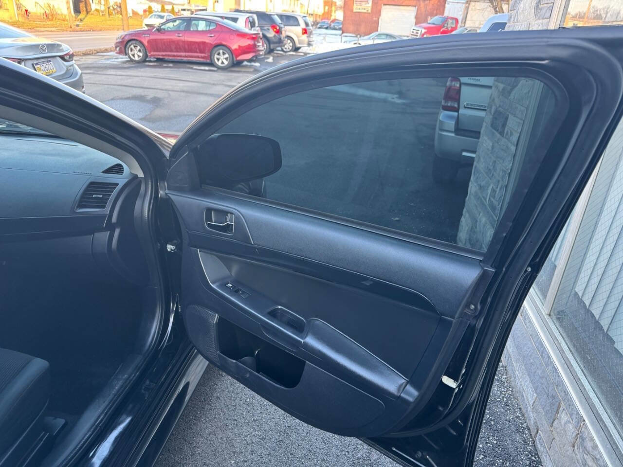 Used 2016 Mitsubishi Lancer ES image 18