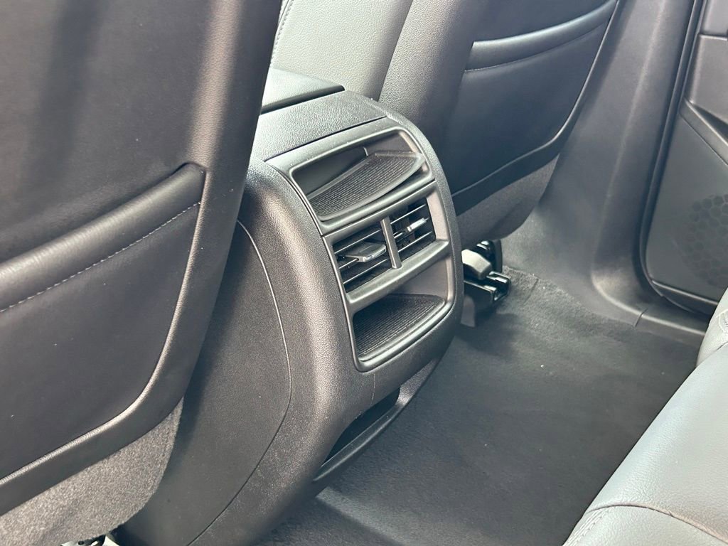 Used 2023 Cadillac XT5 Luxury image 49