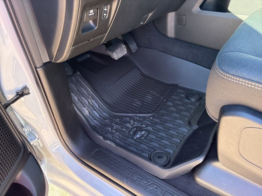 New 2026 RAM 1500 Big Horn AWD/4WD image 16