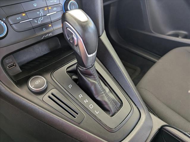 Used 2015 Ford Focus SE image 14