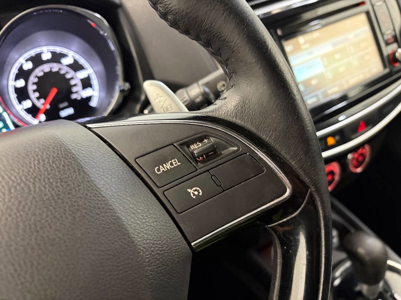 Used 2016 Mitsubishi Outlander Sport SEL AWD/4WD image 19