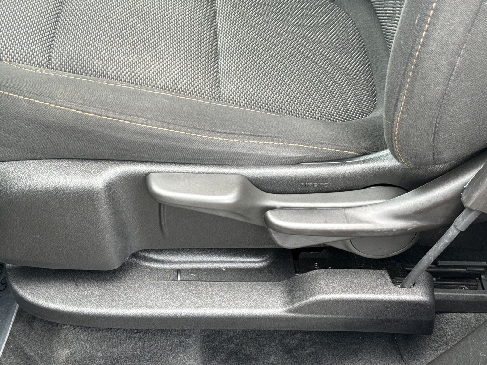 Used 2019 Chevrolet Traverse LS FWD image 14