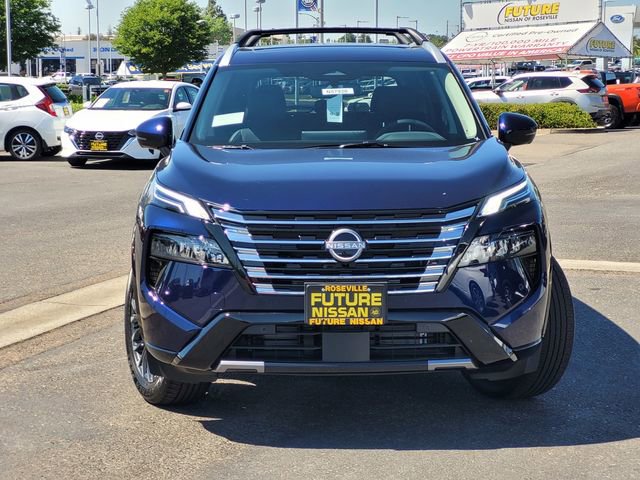 New 2026 Nissan Rogue Platinum AWD/4WD image 2