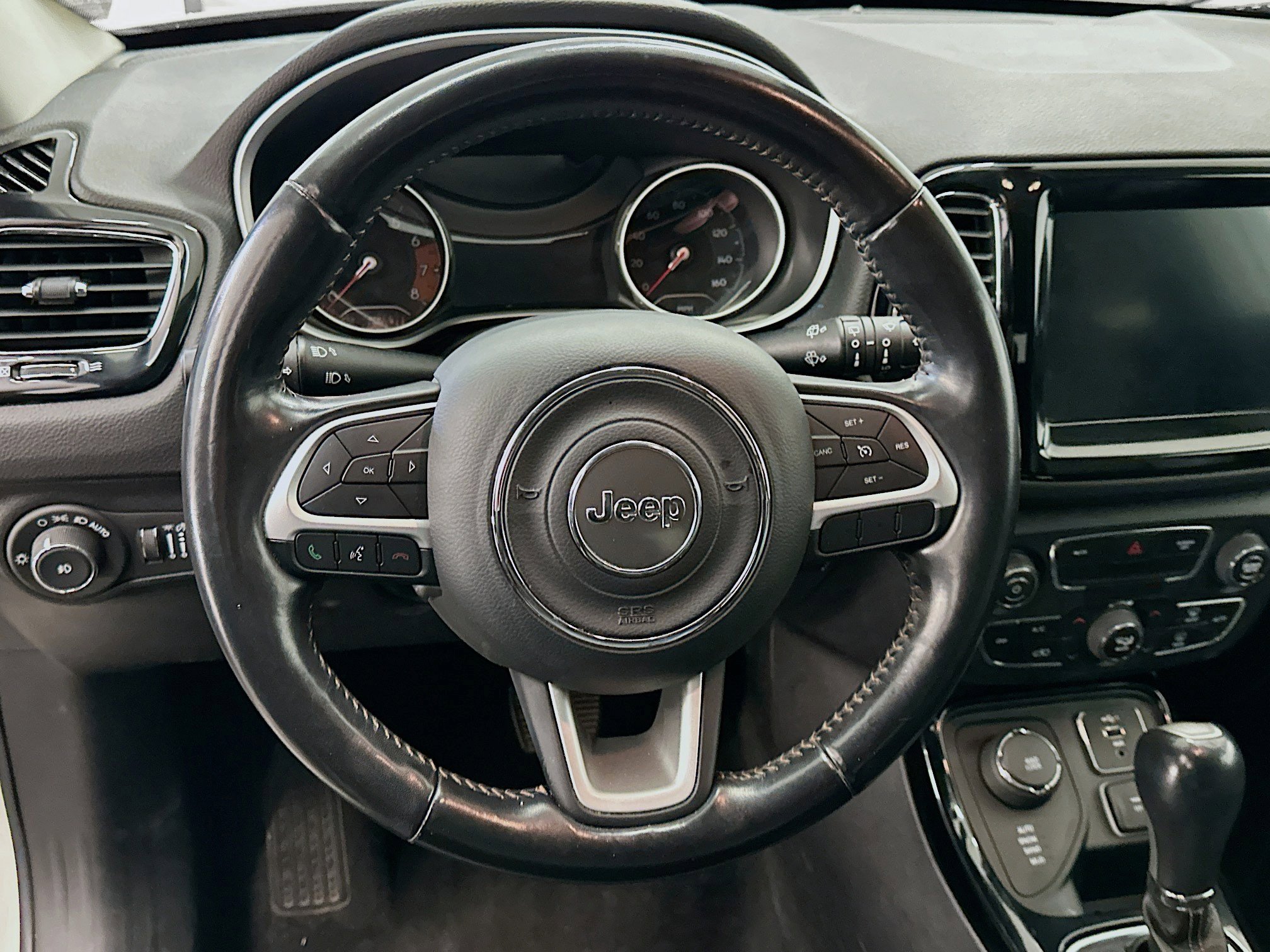 Used 2019 Jeep Compass Limited image 18