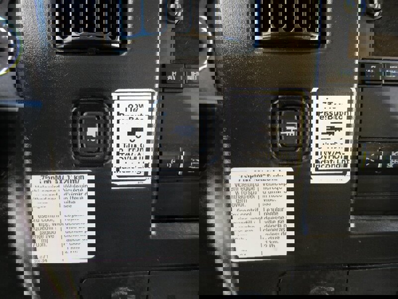 Used 2021 GMC Savana 3500 Extended w/ Power Convenience Package image 22