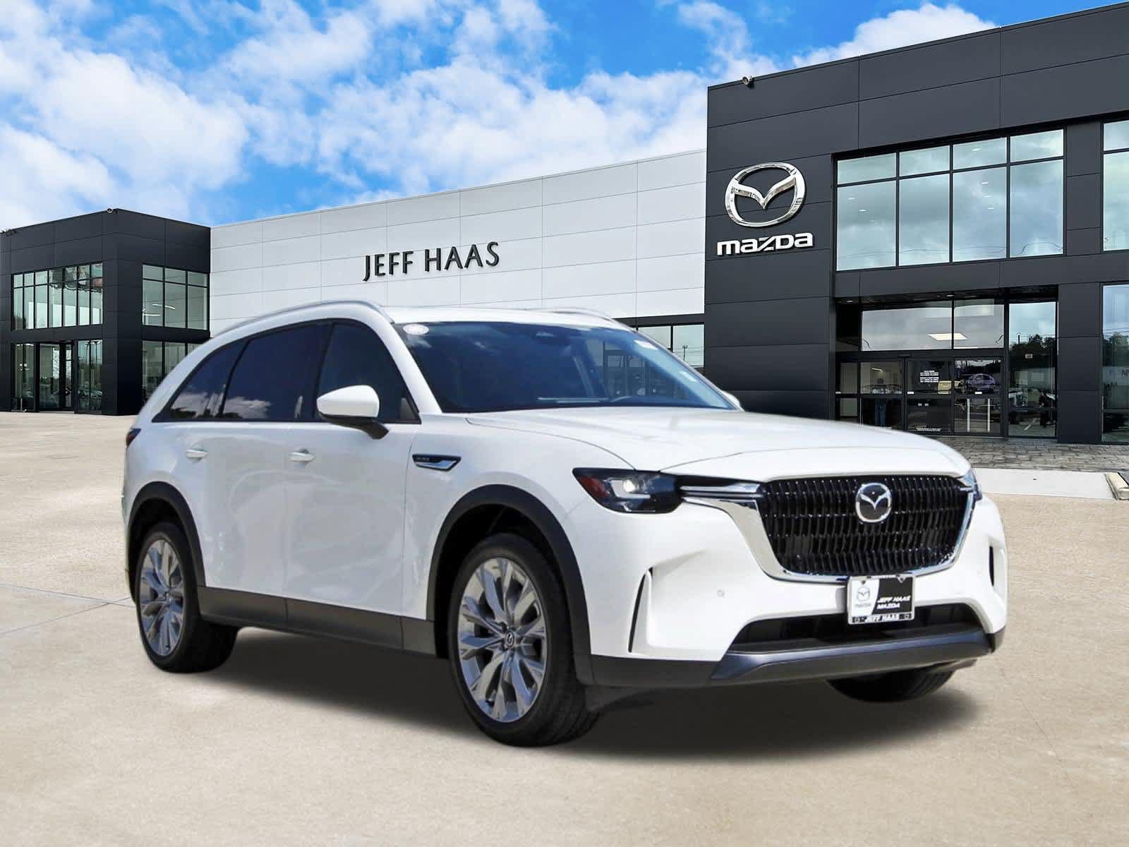 Certified 2026 MAZDA CX-90 3.3 Turbo w/ Preferred Package AWD/4WD image 4
