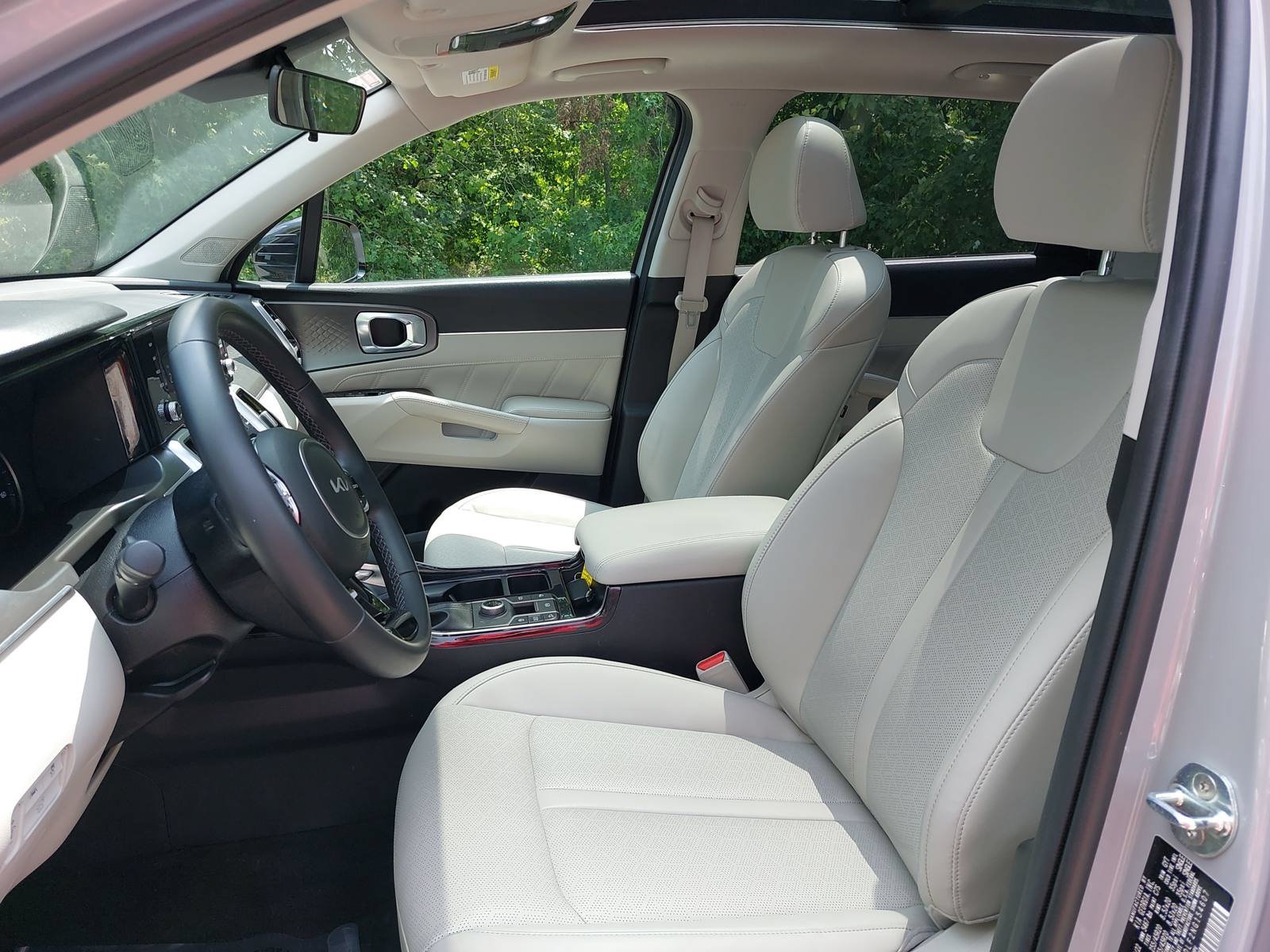 Used 2022 Kia Sorento SX AWD/4WD image 15