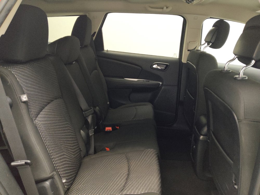 Used 2020 Dodge Journey SE w/ SE Popular Equipment Group image 19
