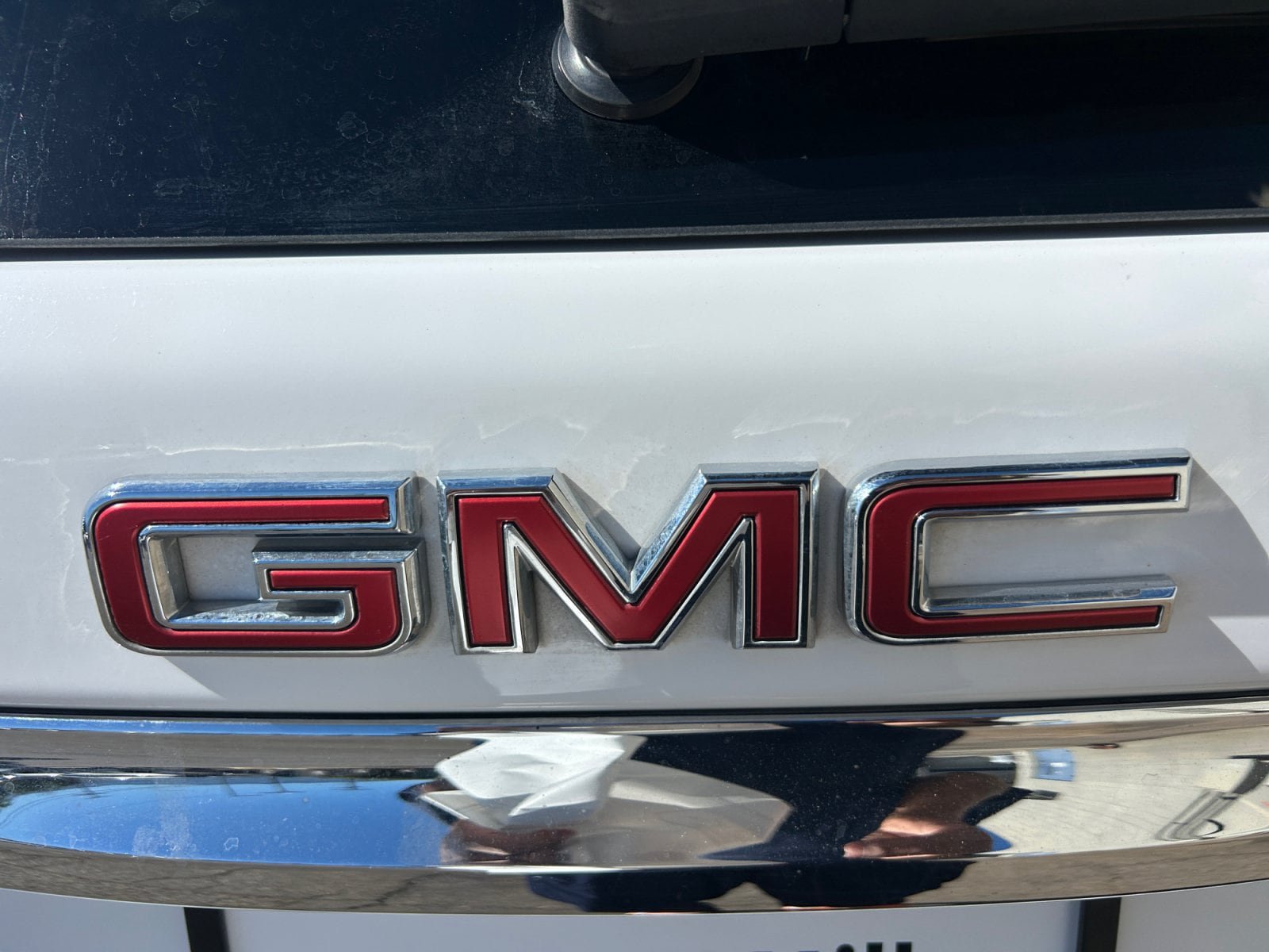 Used 2024 GMC Terrain SLE FWD image 28