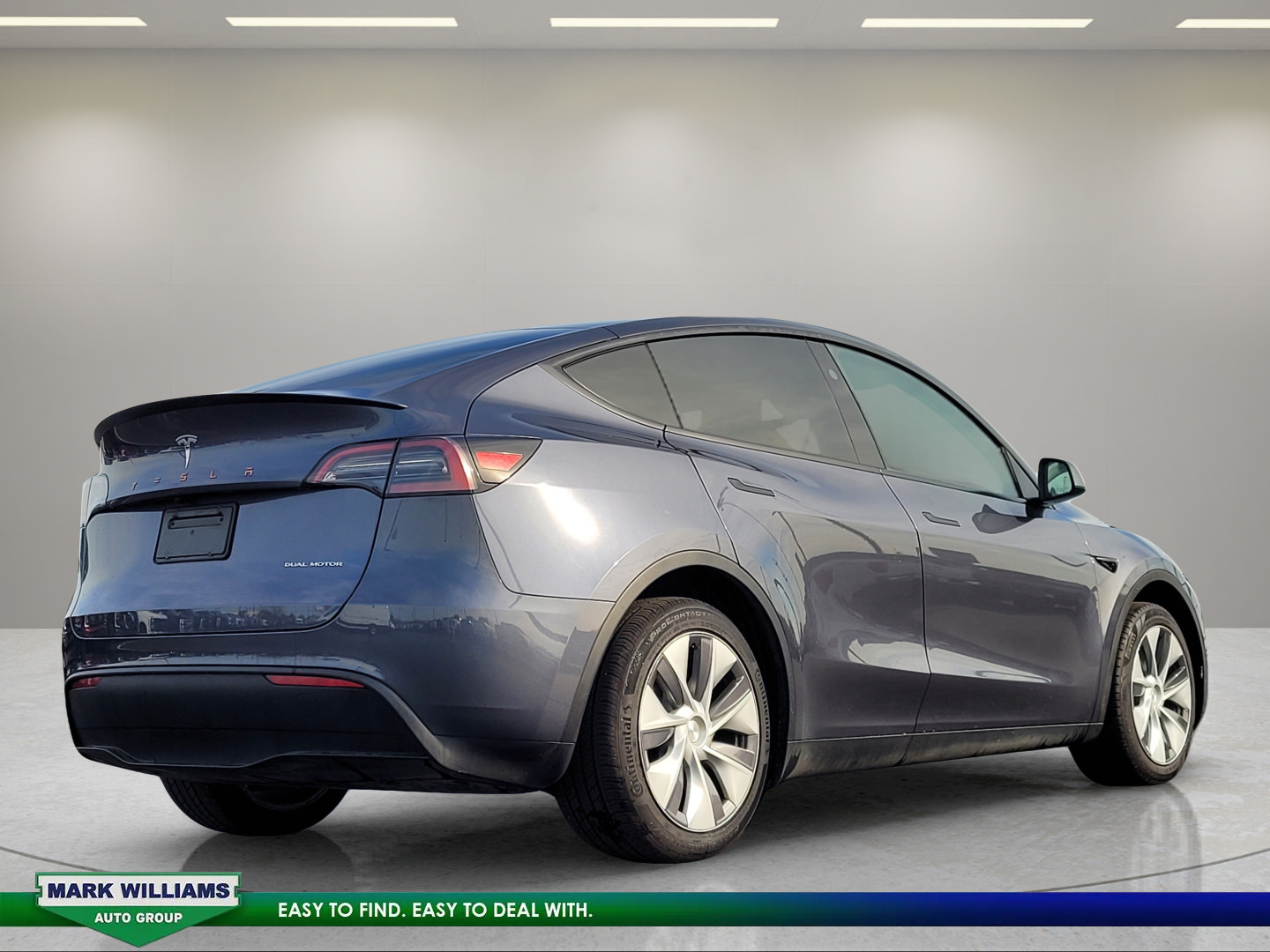 Used 2023 Tesla Model Y Long Range AWD/4WD image 4