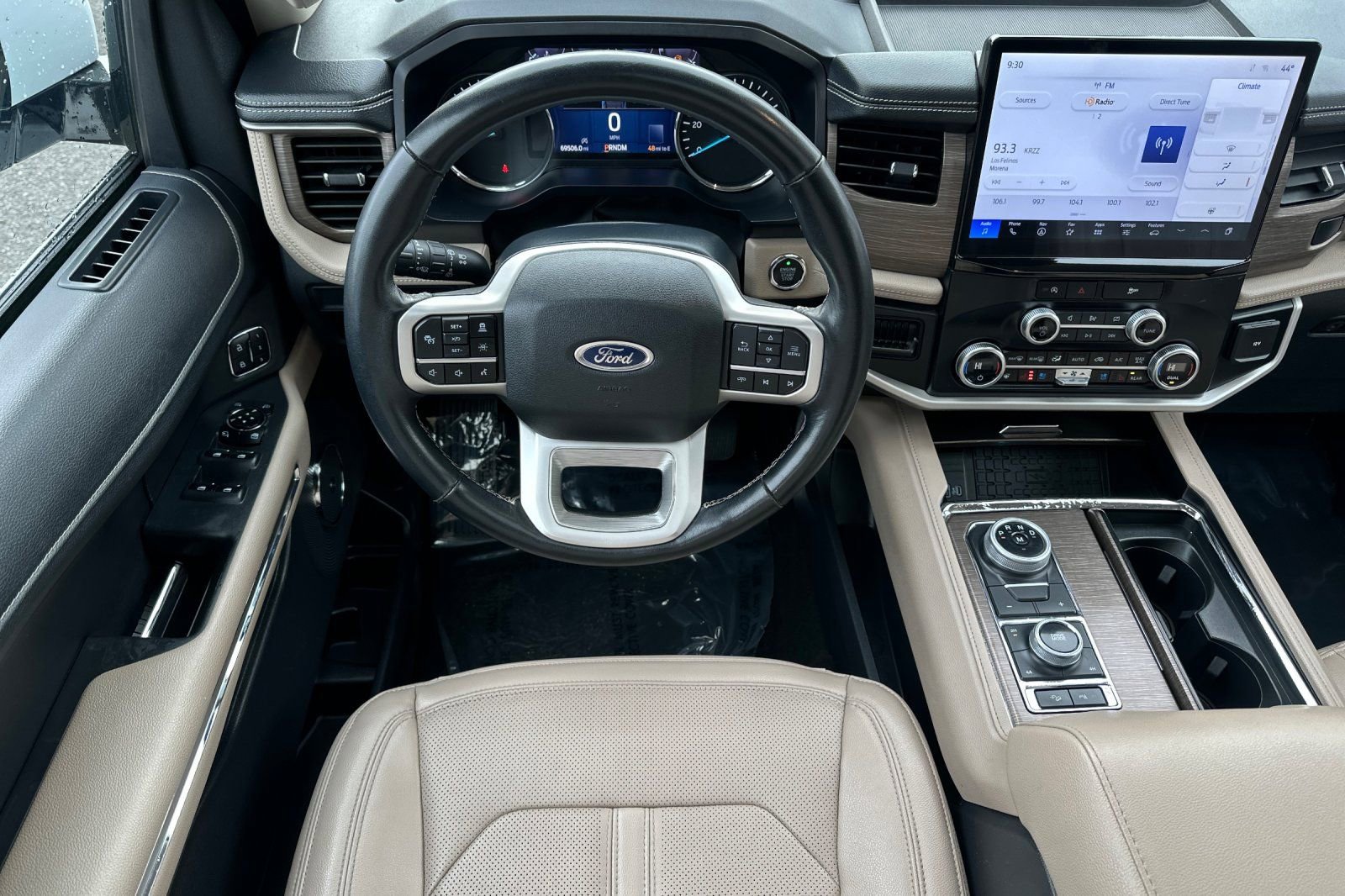 Used 2024 Ford Expedition Max Limited image 13